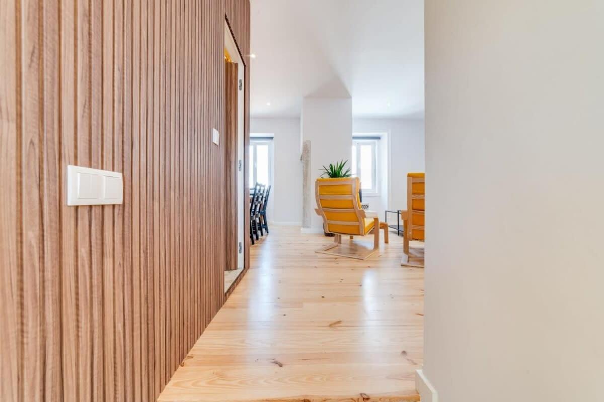 Cozy Coastal Getaway 3Br Apartment In 埃斯托利尔 外观 照片
